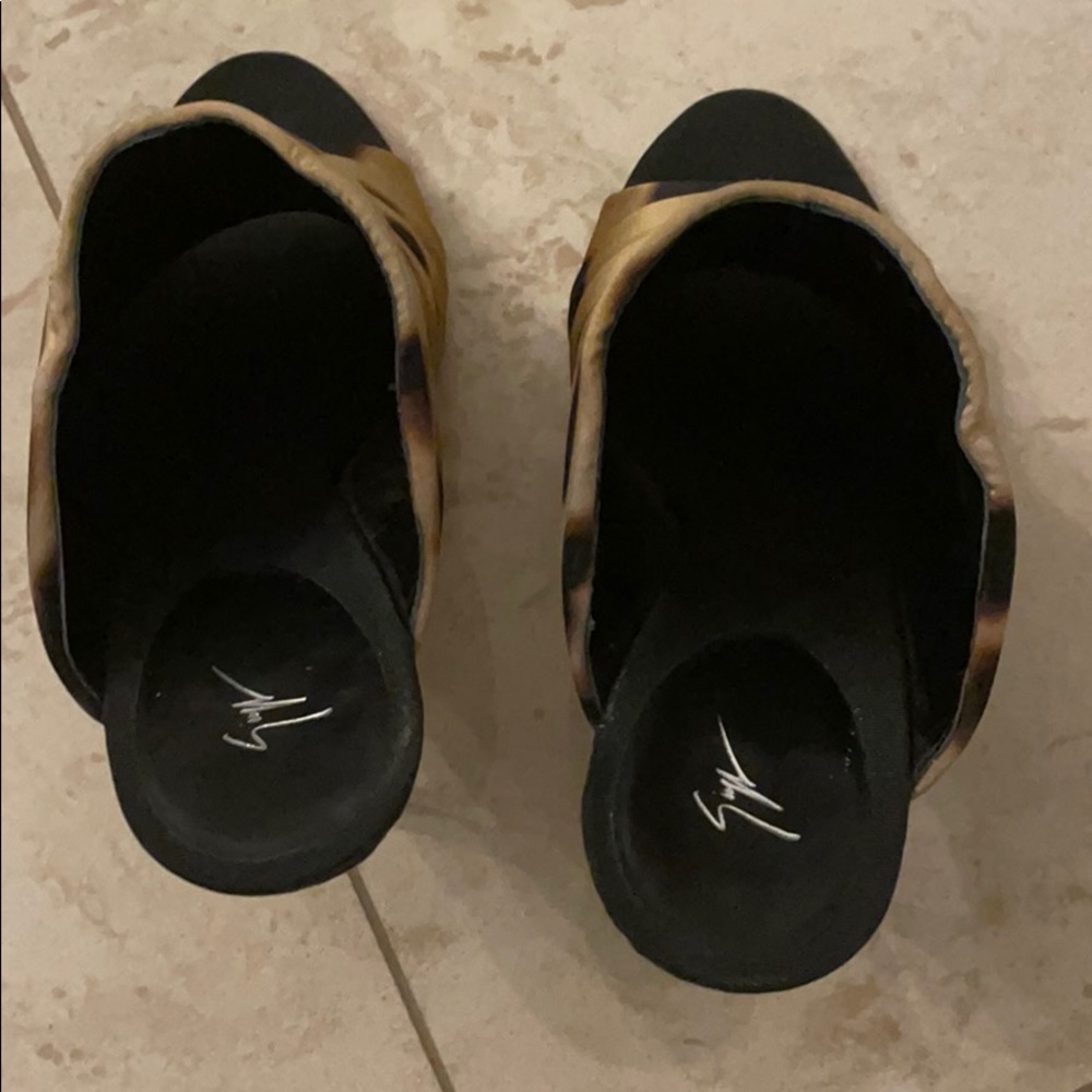 💙🛑SOLD🛑🛑Giuseppe Zanotti Silk Leopard Slide Heels - Picture 6 of 12